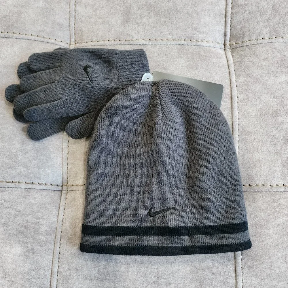 NWT Nike Youth Beanie Hat and Glove Set Gray with Black Stripe One Size